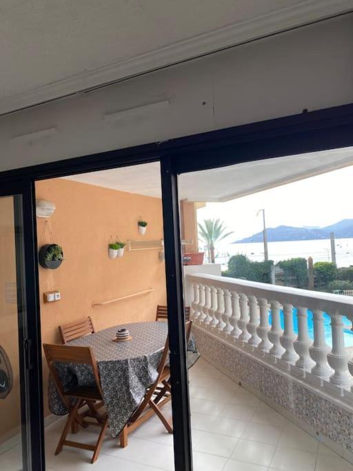 Bord De Mer, Terrasse, Tout A Pieds Cannes Extérieur photo